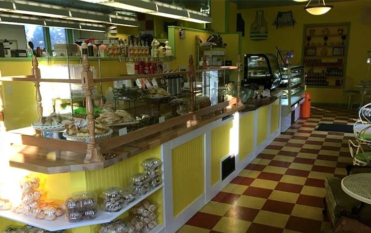 cakes & scones bakery interior