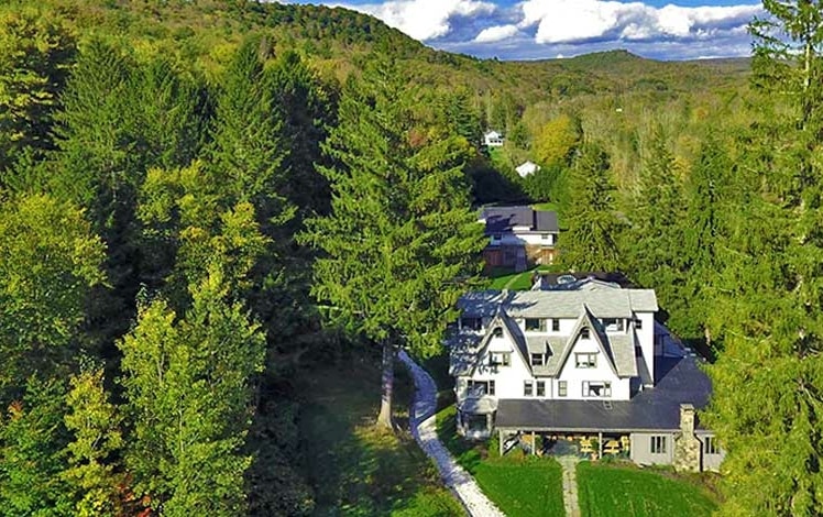 Callicoon Hills hotel exterior