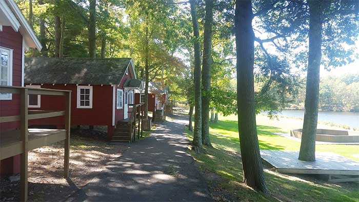 camp-canadensis-cabins