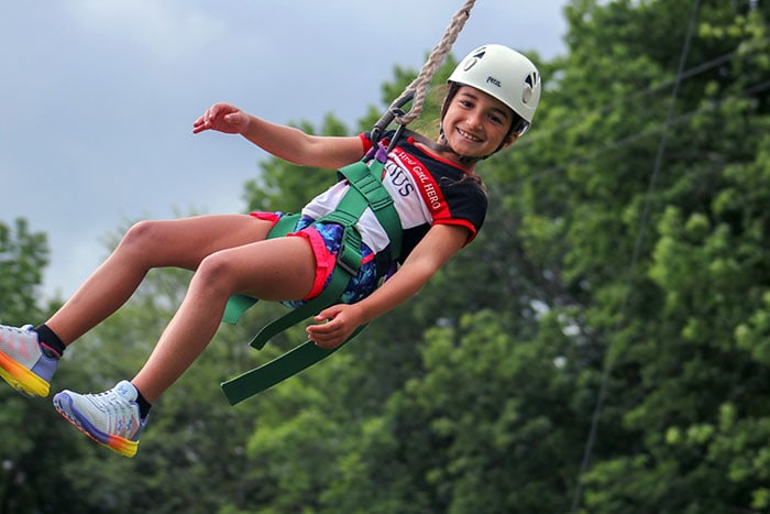 chestnut-lake-camp-child-ziplining