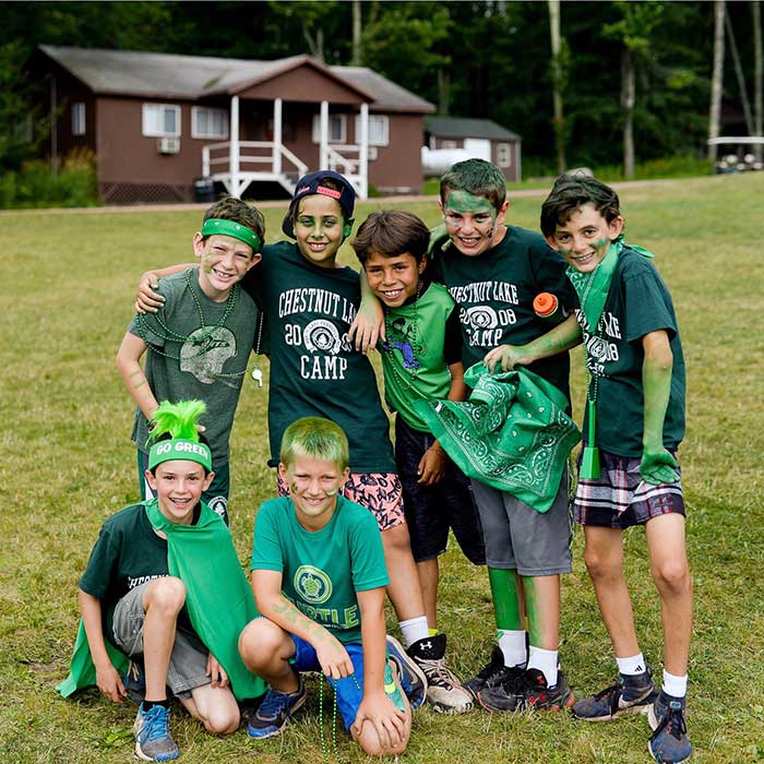 chestnut-lake-camp-green-turtles-in-front-of-cabin