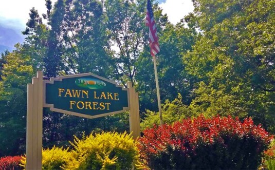 fawn lake forest welcome sign
