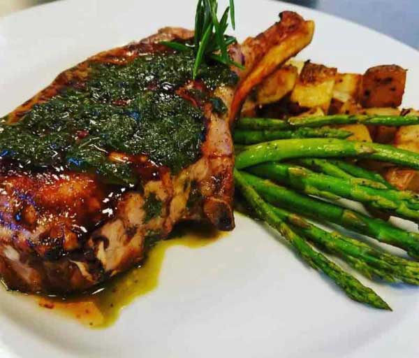 frogtown-chophouse-cresco-bone-in-pork-chop-green-beans