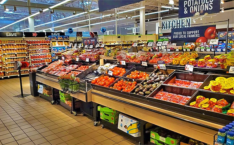 Giant Food vegetable section of store
