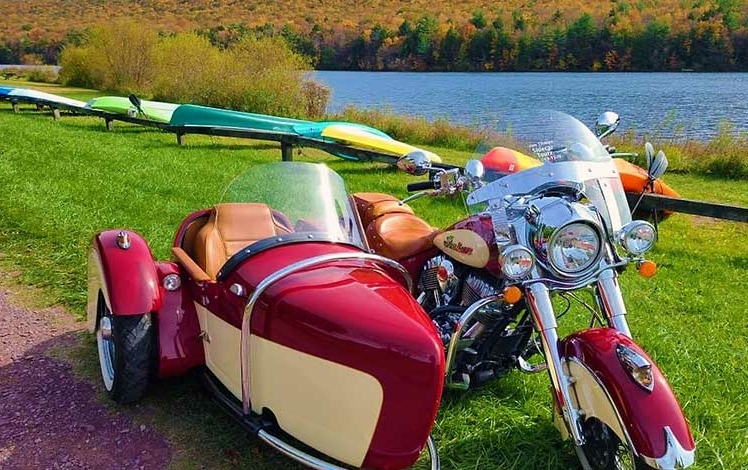 jim thorpe sidecar tourz red bike