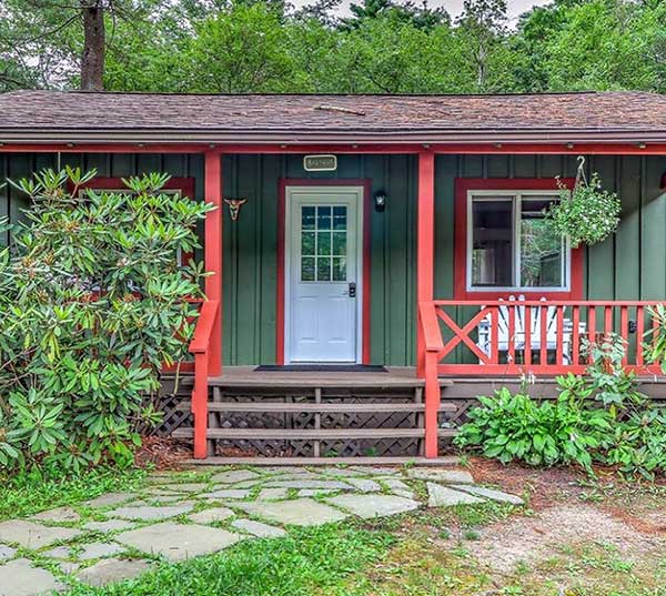 magnolia-streamside-cottages-laurel-cottage