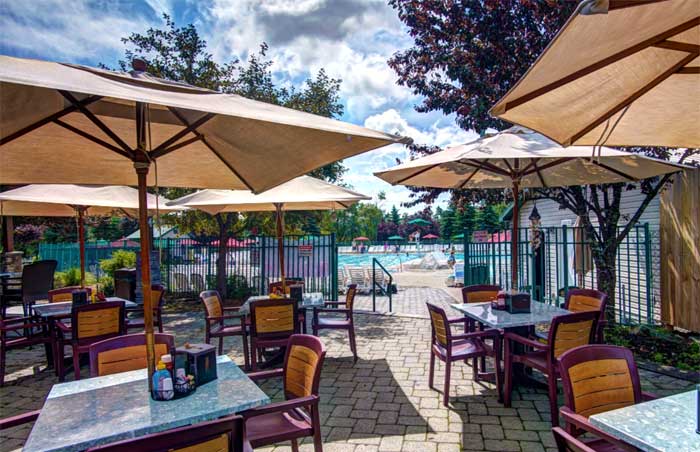 masthope mountain community outdoor dining area