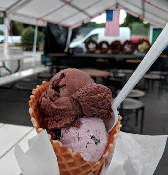 milford-dairy-bar-waffle-cone