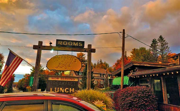murphy's loft exterior and sign