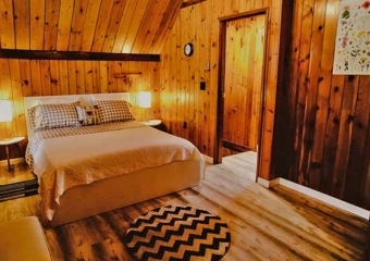 Oak Cabin Tobyhanna bedroom