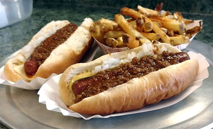 paulie's-hot-dogs-honesdale-dogs-and-fries
