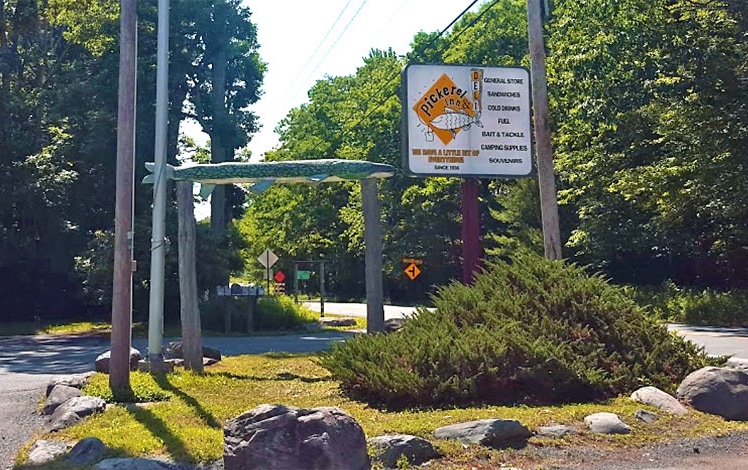 pickerel inn general store sign