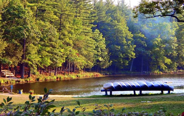 pinemere-summer-camp-lake