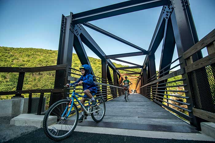 pocono-biking-crossing-the-bridge