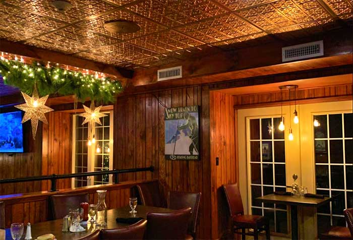 taproom at skytop lodge inside dining room