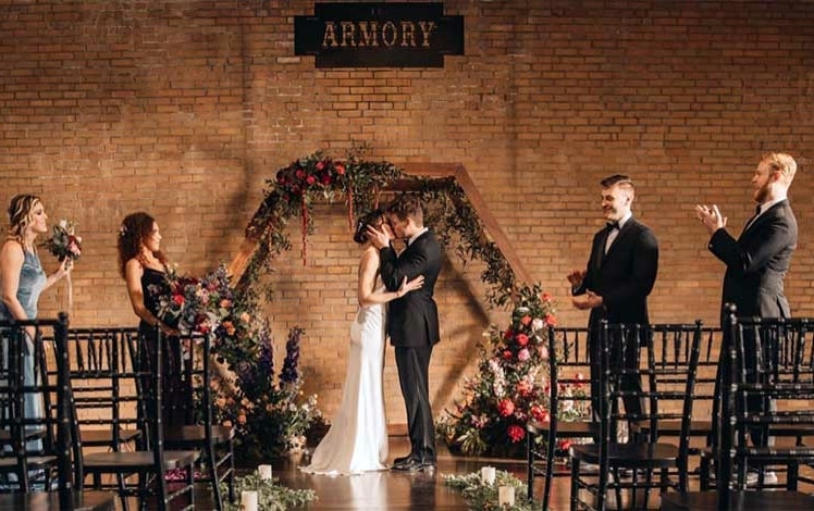 the armory events couple at altar
