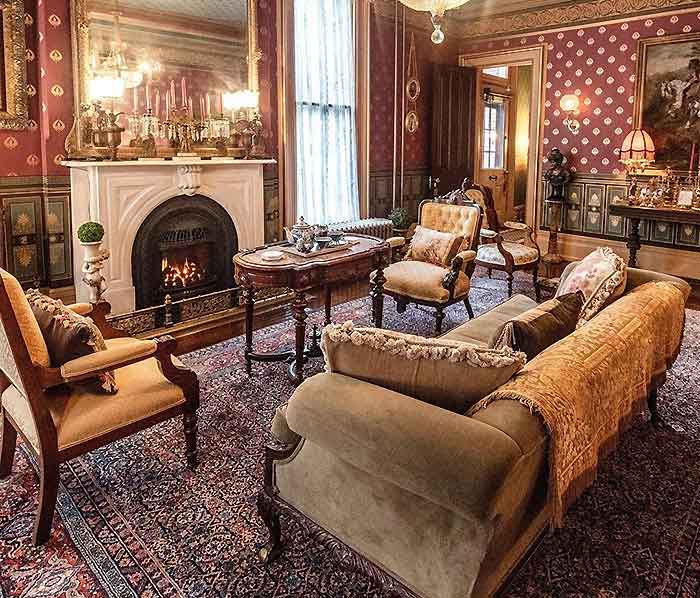 the dimmick house living room with fireplace