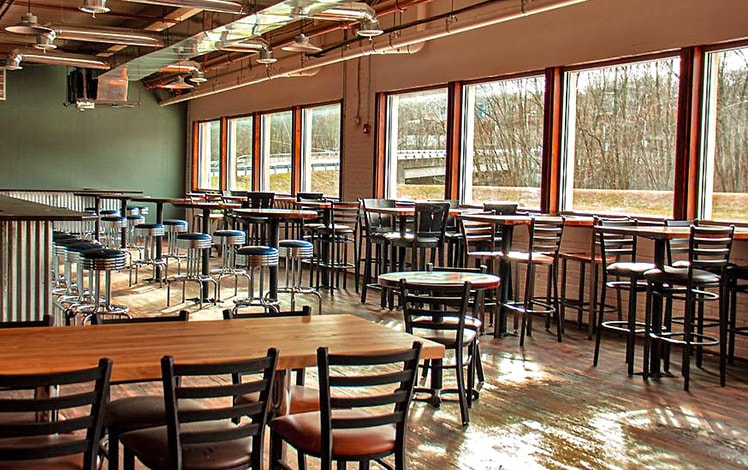 The Gorge Eatery dining room surrounded by windows