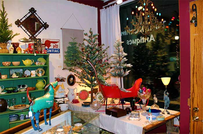 time machine antiques holiday interior