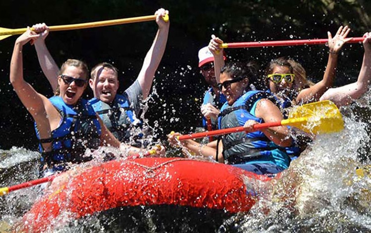 whitewater-challengers-adventure-rafters-on-water